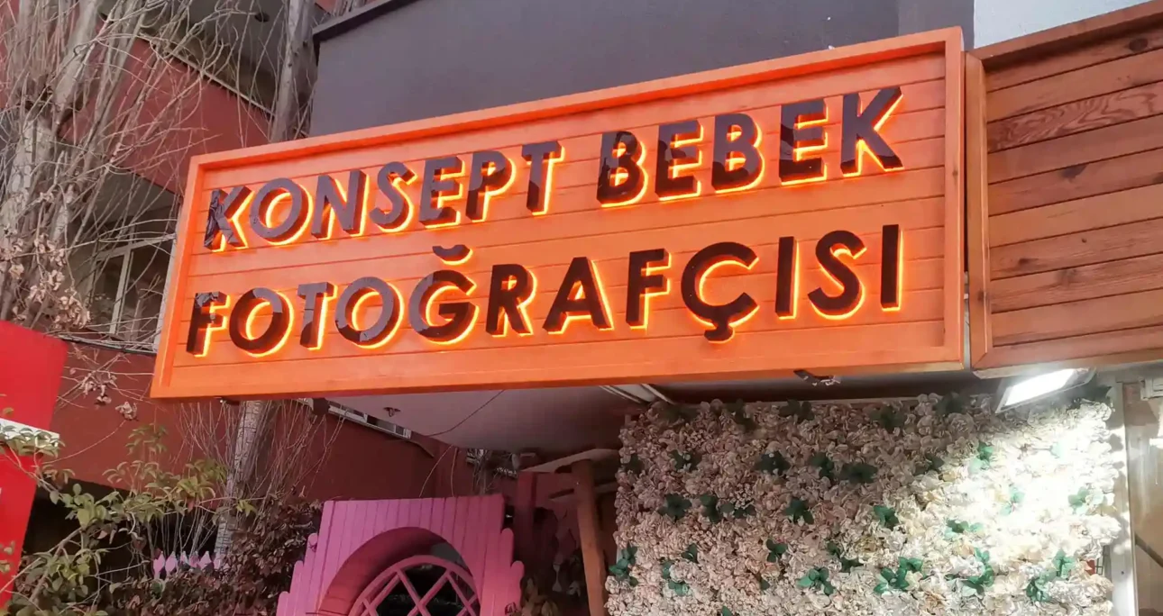 Pendik Ahşap Tabela Örnekleri