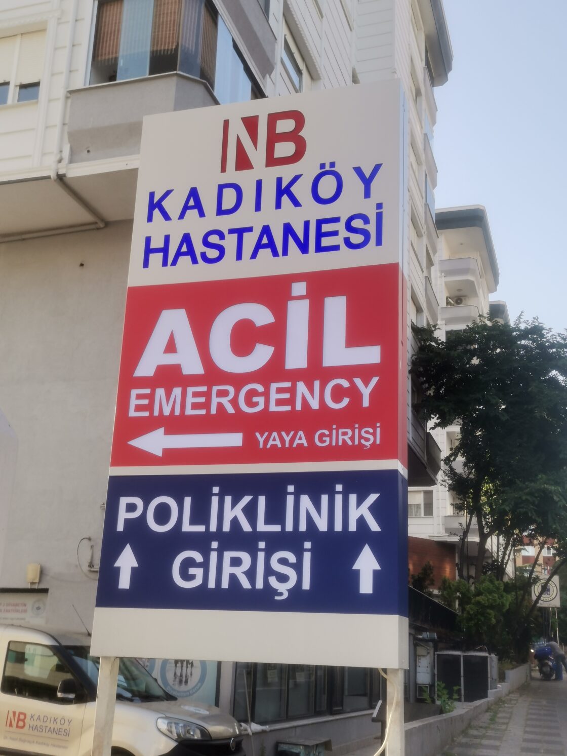 Hastane Acil Tabelası – Emirhan Reklam