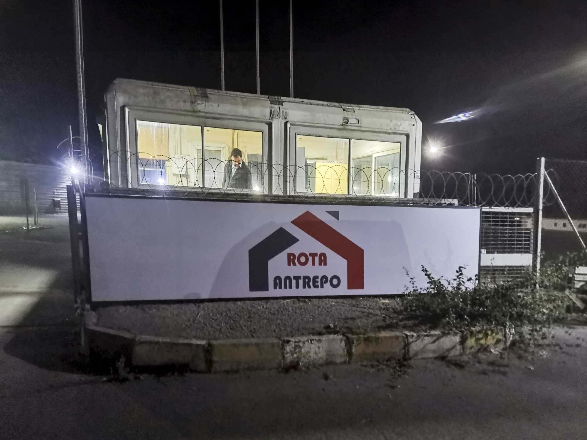 pendik inşaat etrafı çevirme tabela